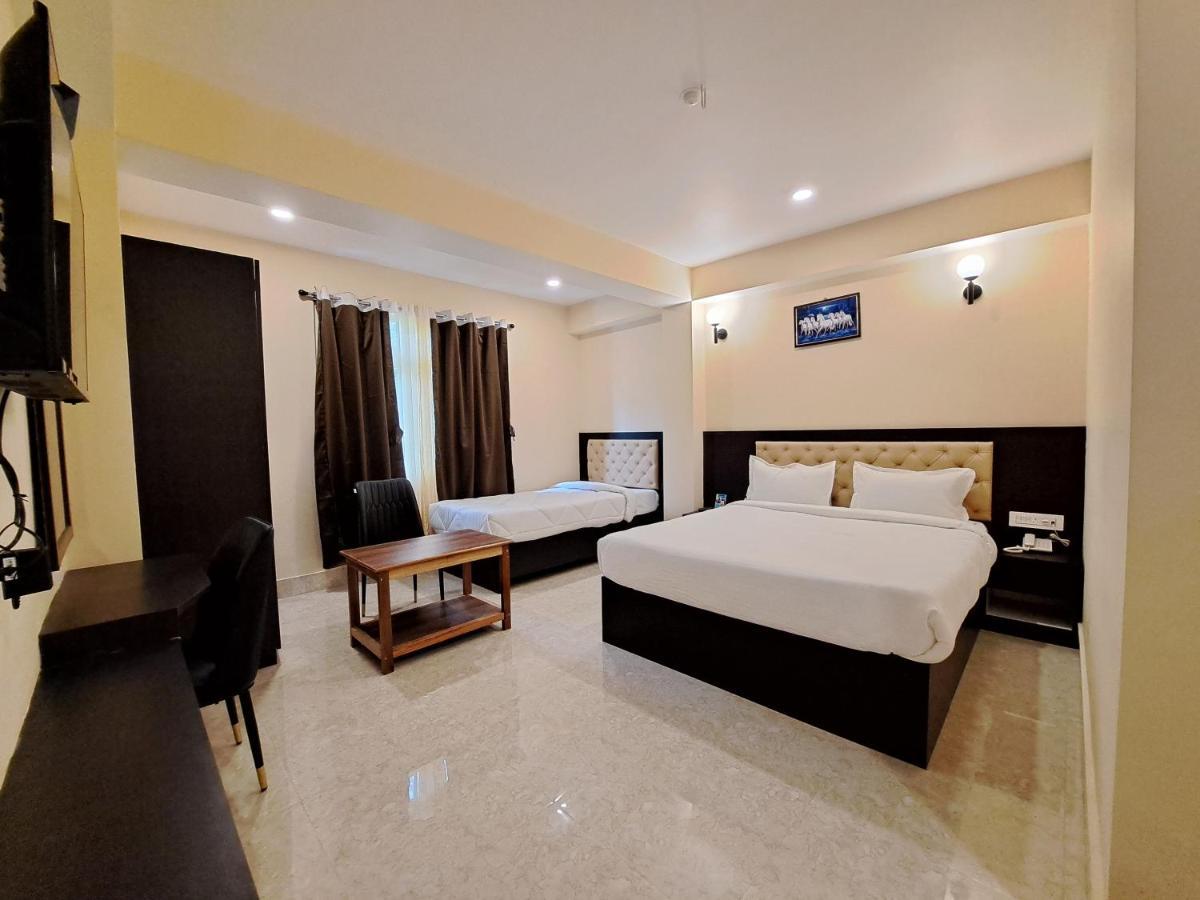 גנגטוק Snow White Retreat Hotel And Restaurant מראה חיצוני תמונה
