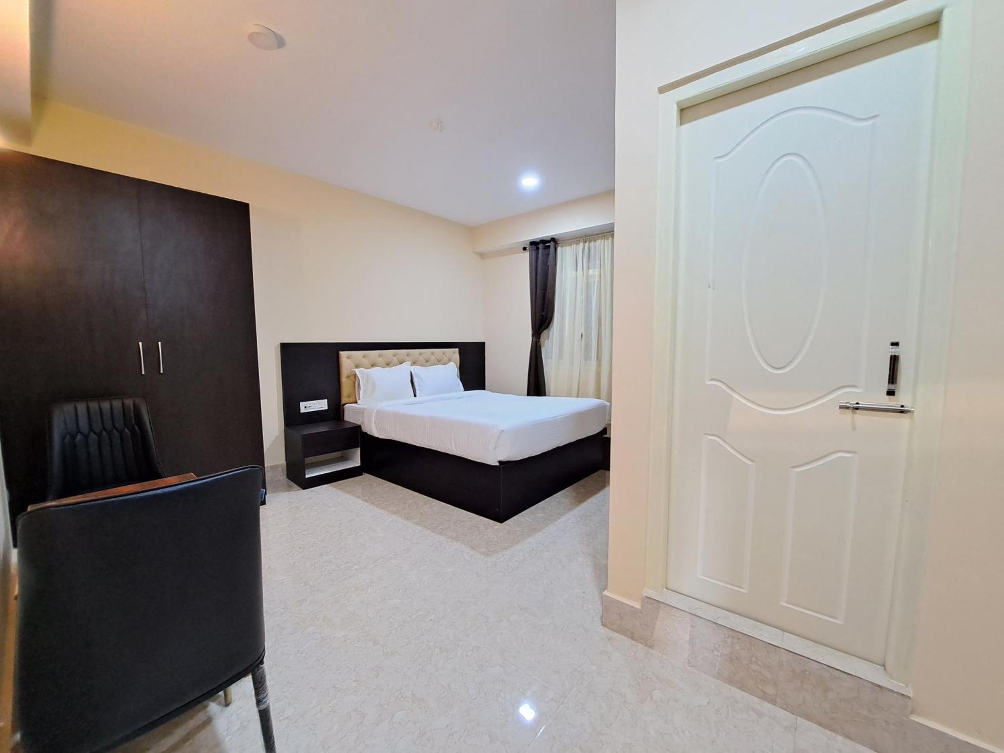 גנגטוק Snow White Retreat Hotel And Restaurant מראה חיצוני תמונה